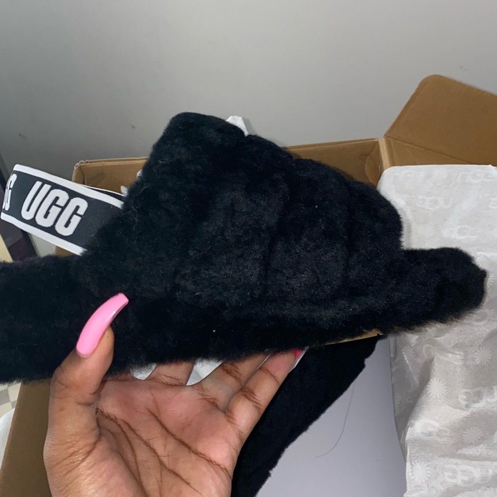 Ugg slides